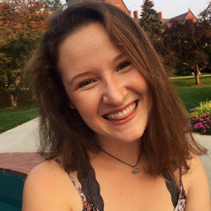 Meet your Posher, Julia